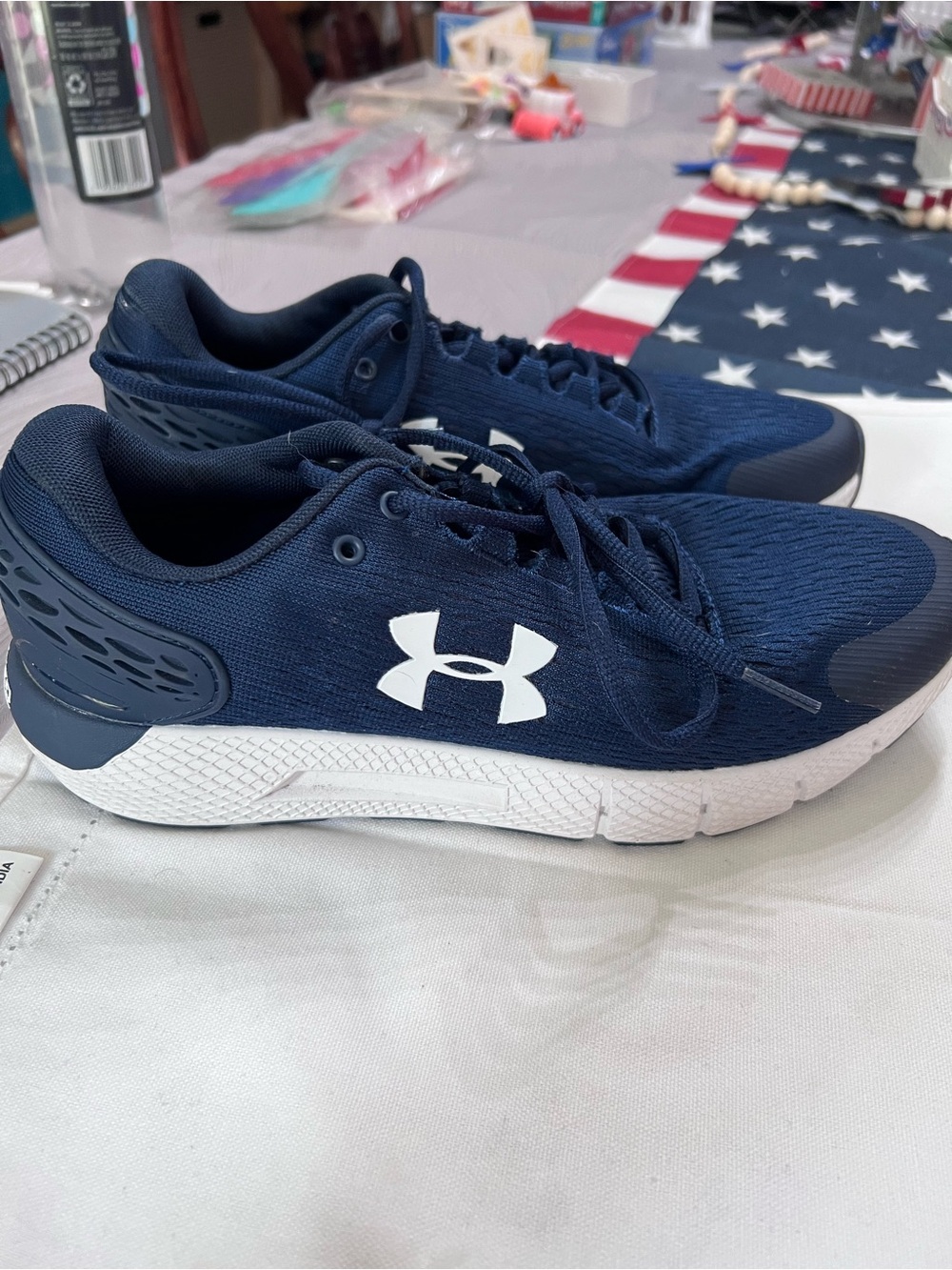 Under Armour Charged Rogue 2 Men’s Running  Navy White Size 8.5 Charge Cushion